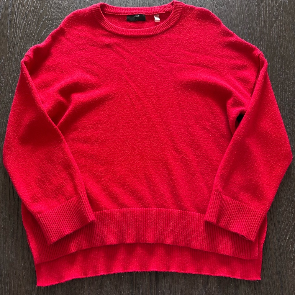 Tahari Vibrant Red Women's Crew Neck Sweater